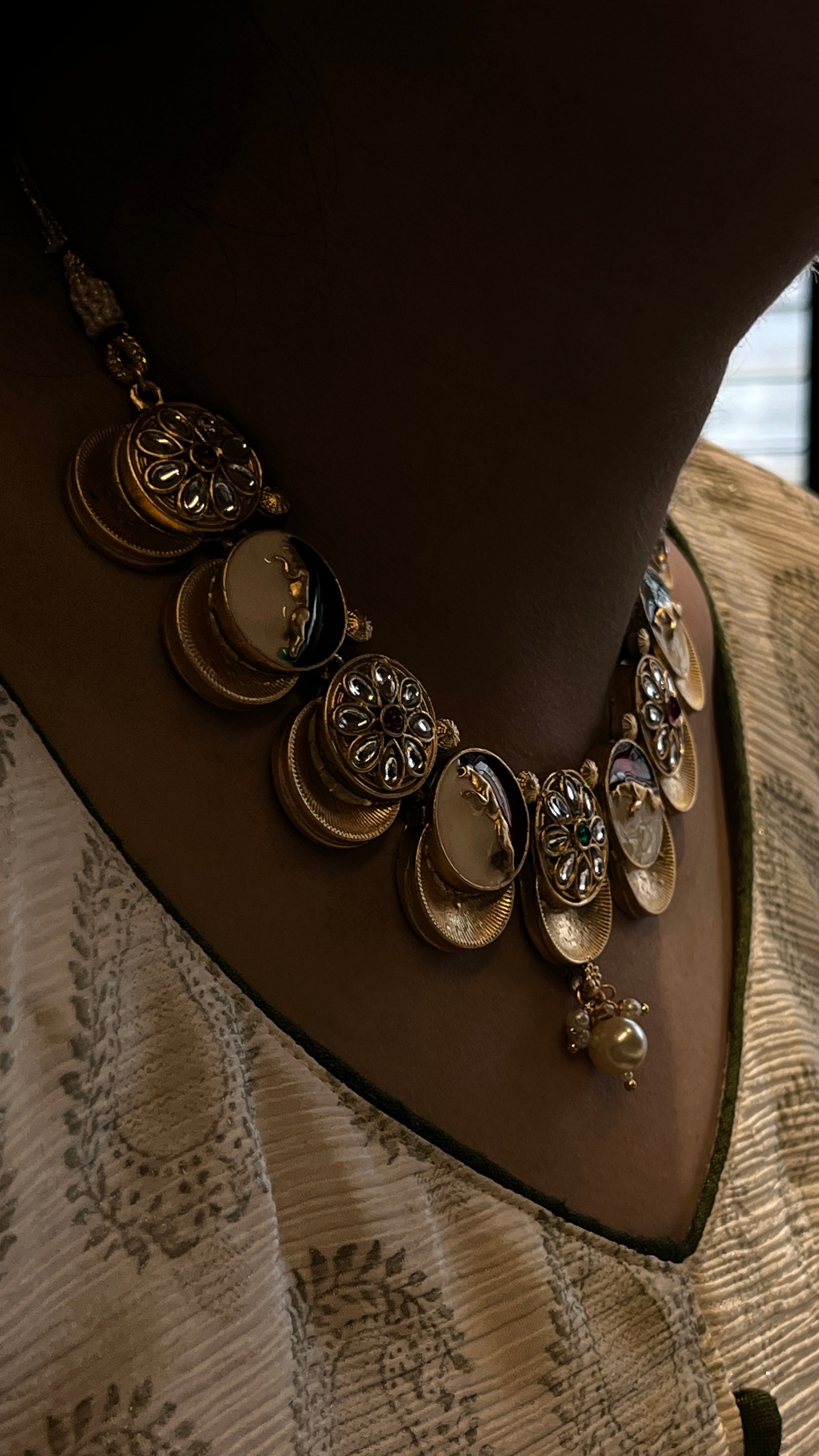 Dhriti Glow Imitation Jewellery Set with Earrings – Ethnic Style