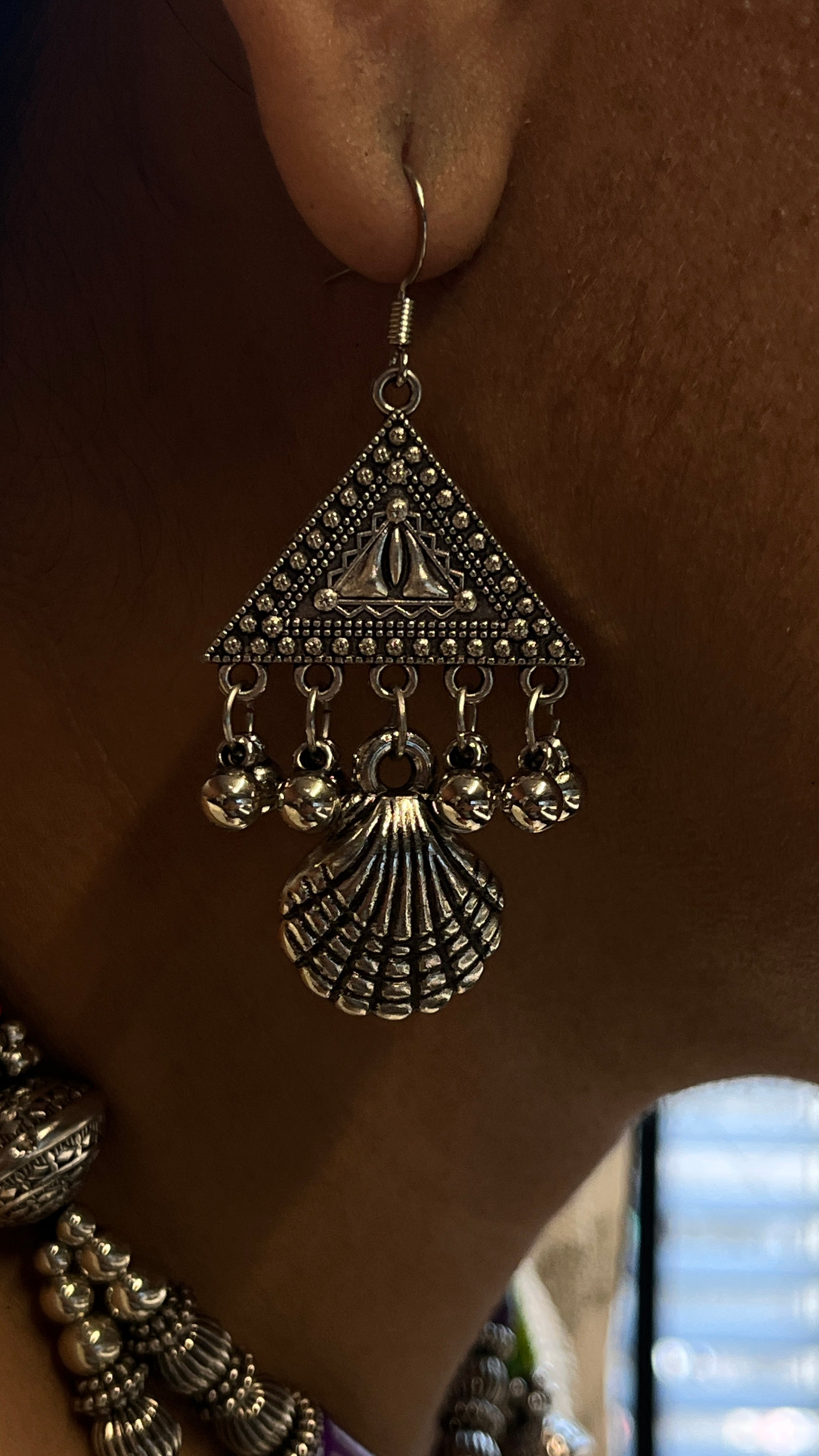 Vanya Gujarati Oxidised Jewellery Set with Earrings – Ethnic Navratri Look