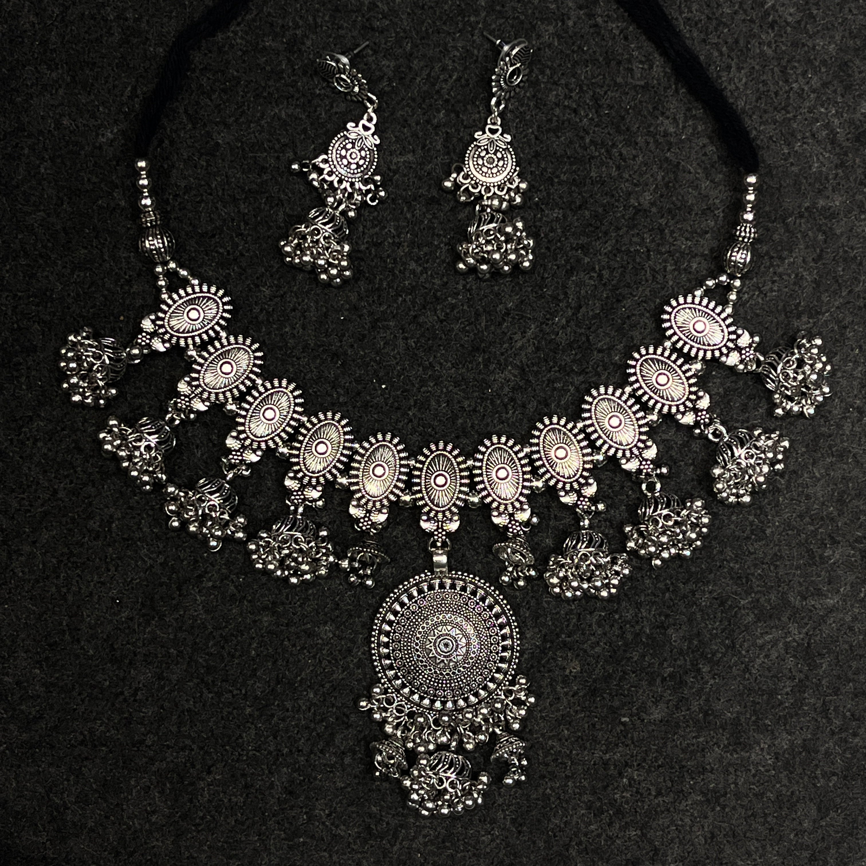 Pooja Oxidised Ethnic Garba Jewellery Set with Earrings – Gujarati Navratri Style