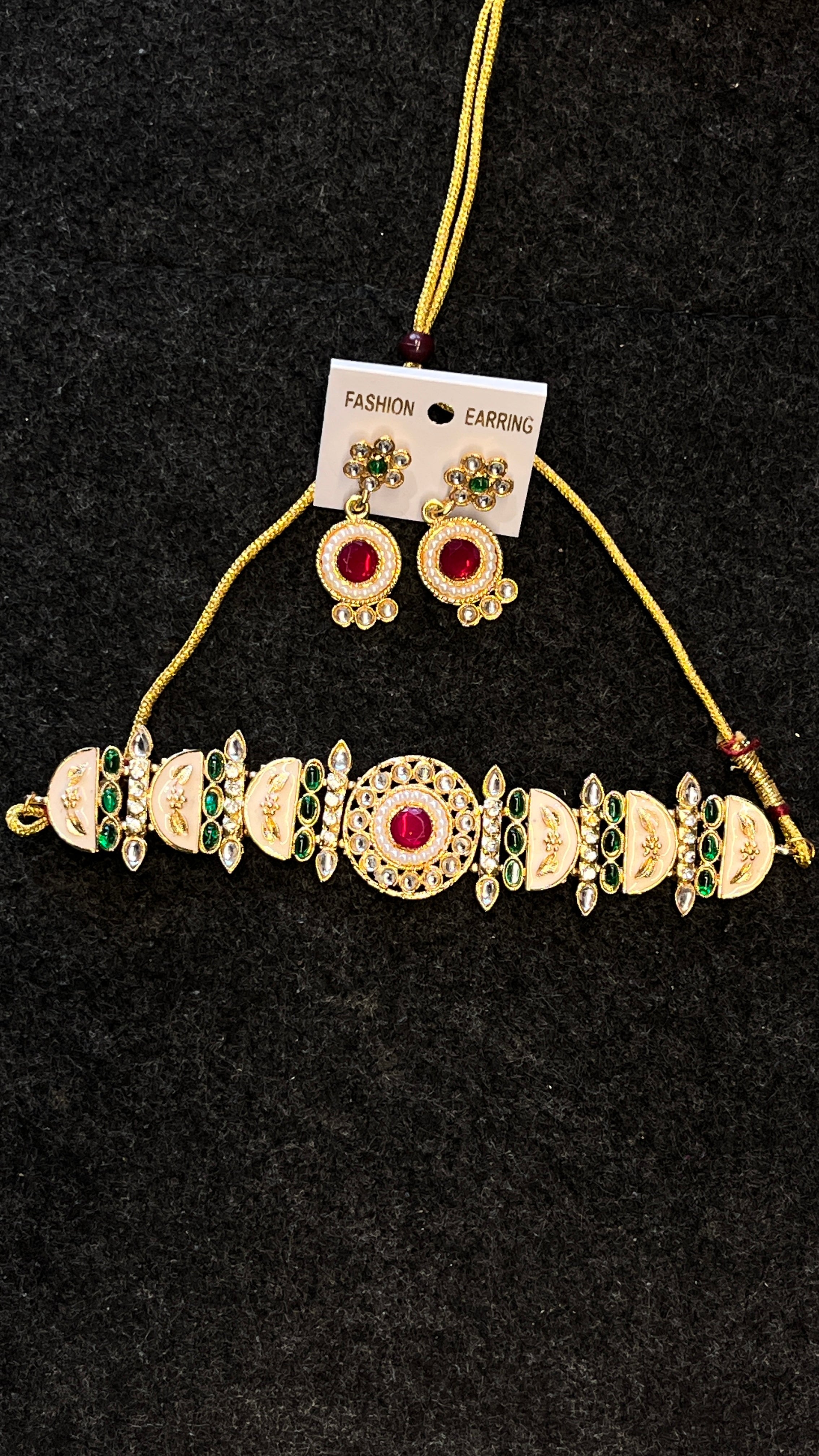 Vanya Festival Spark Imitation Jewellery Set – Ethnic Navratri Look