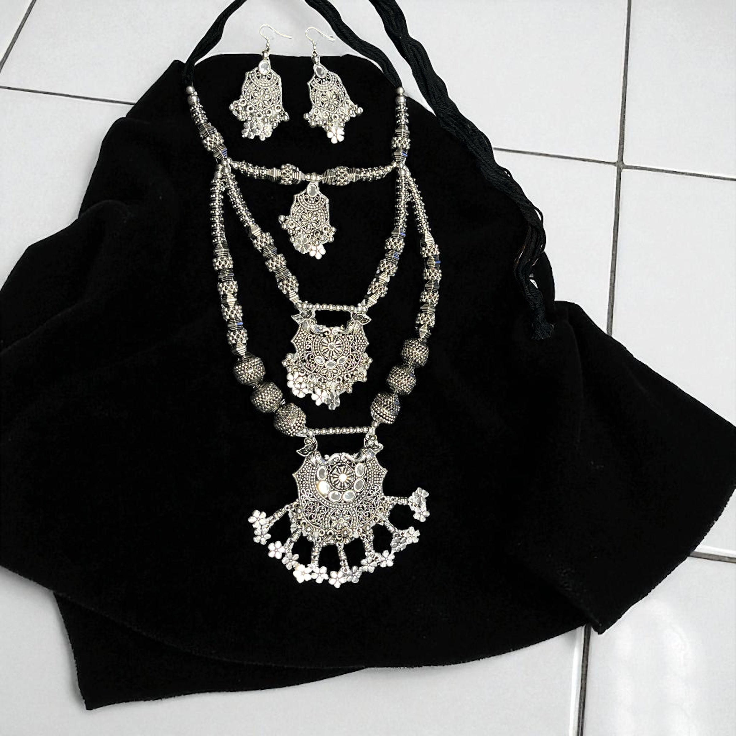 Bhavika Oxidised Ethnic Navratri Jewellery Set – Gujarati Festival Garba Collection