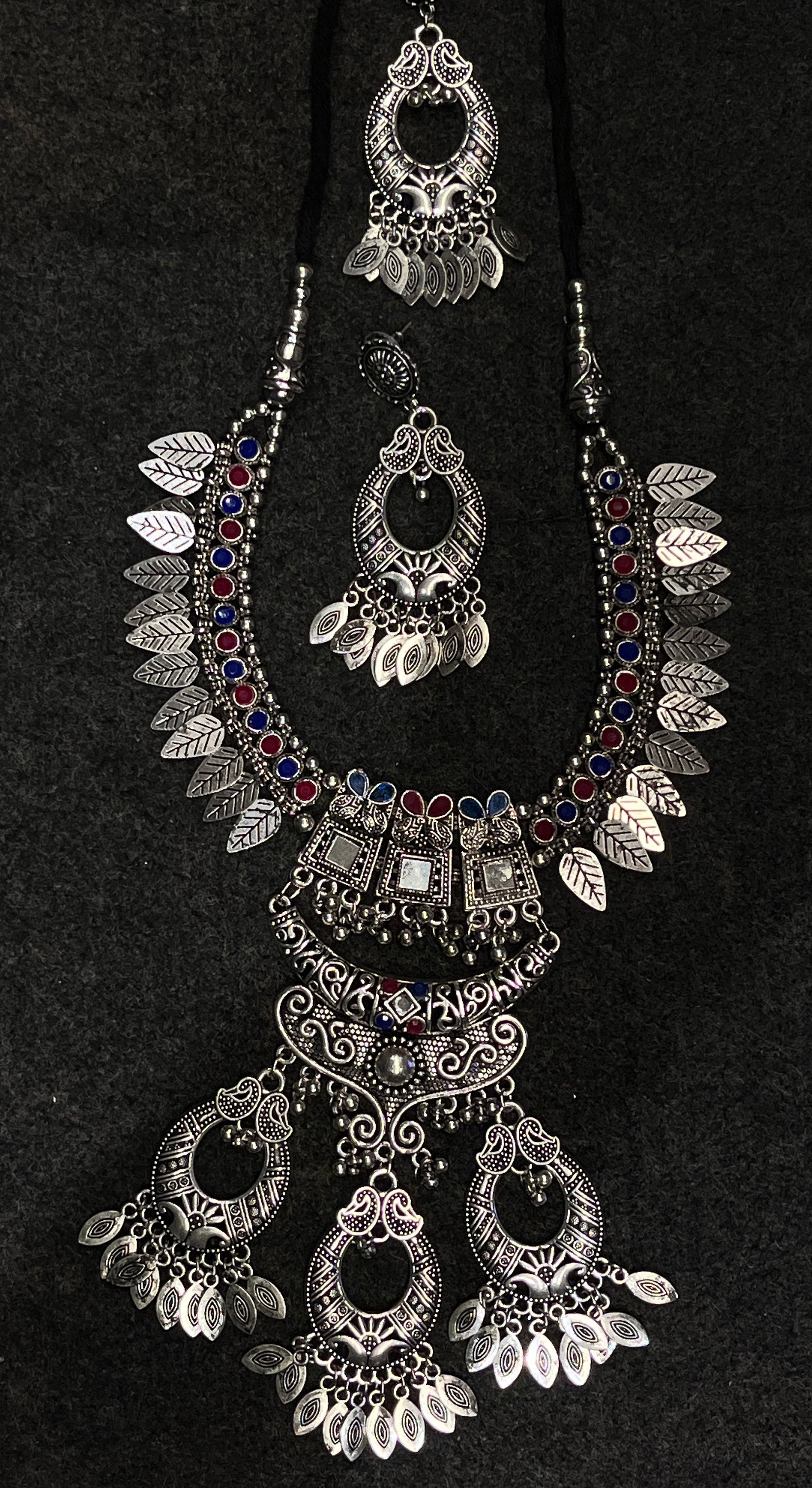 Shreya Oxidised Gujarati Jewellery Set – Navratri Ethnic Oxidised Set with Earrings