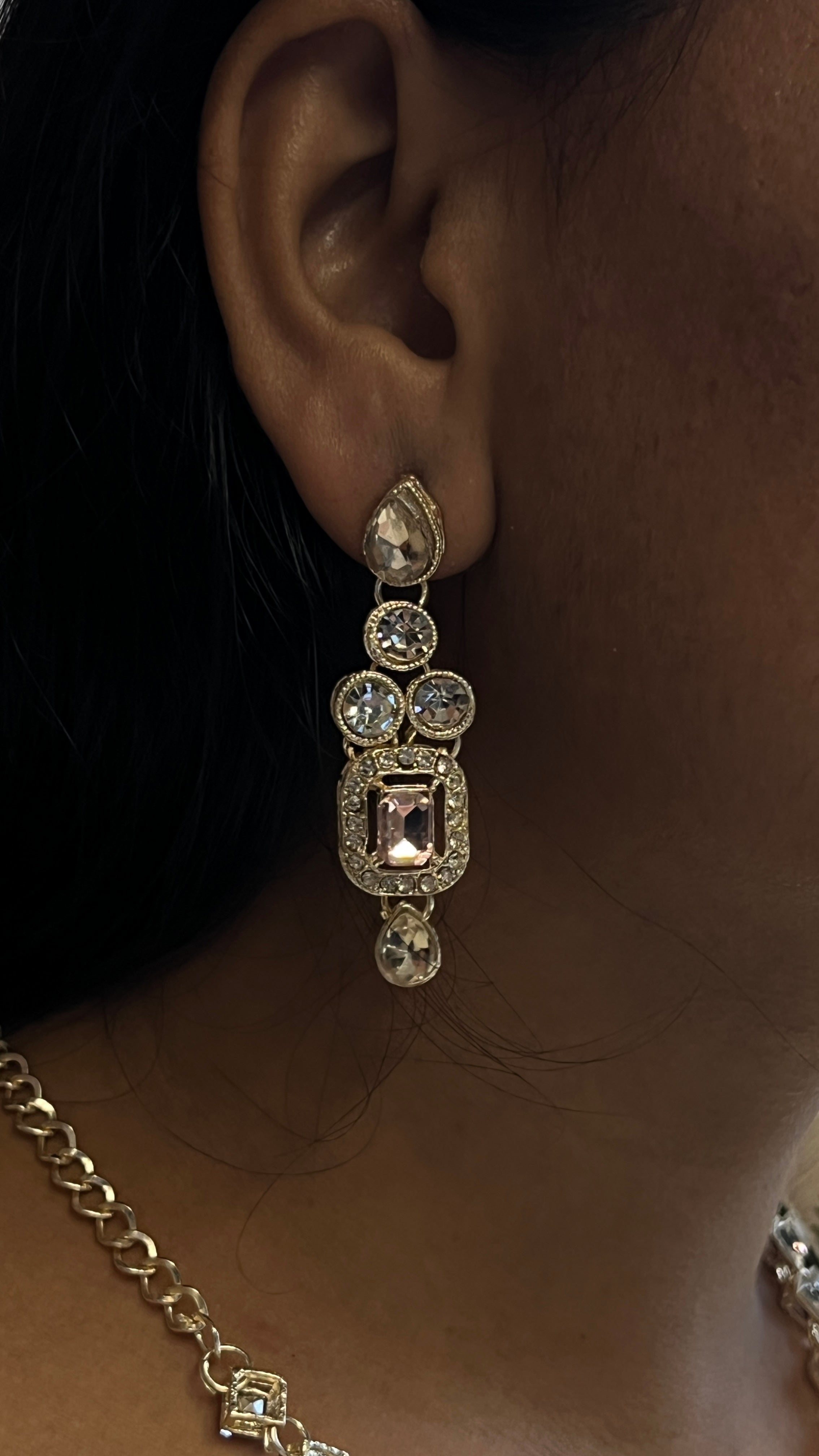 Ira Heritage Shine Imitation Jewellery Set – Gujarati Jewellery for Garba