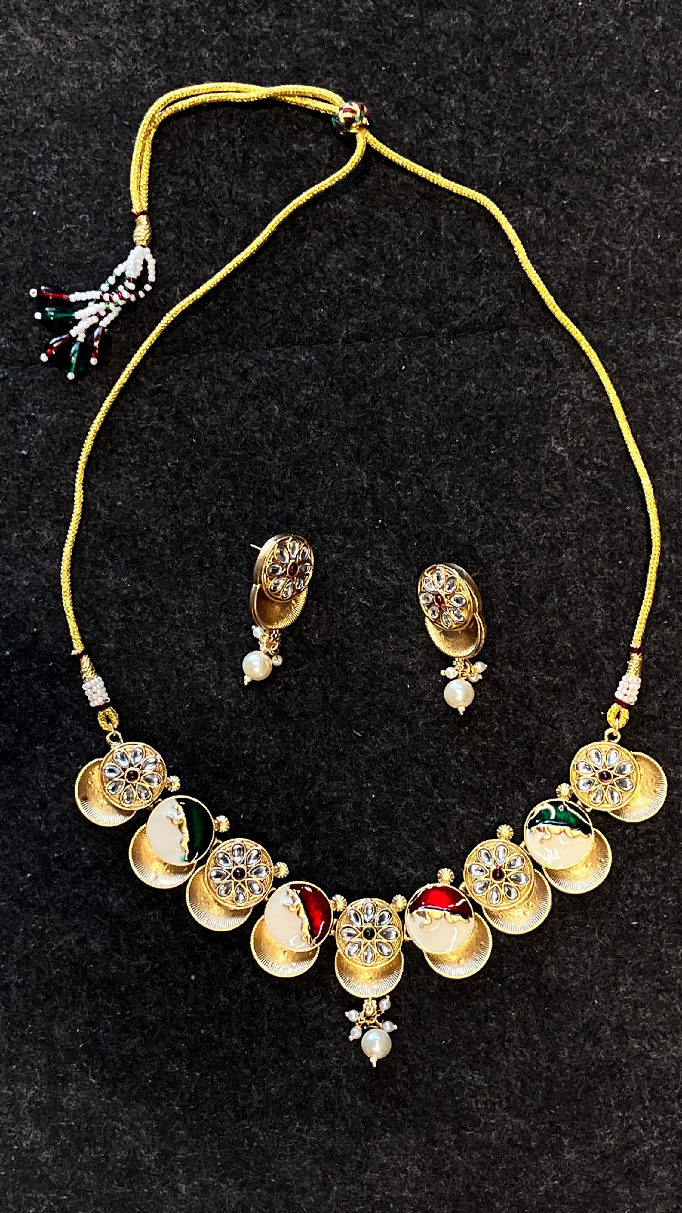 Dhriti Glow Imitation Jewellery Set with Earrings – Ethnic Style