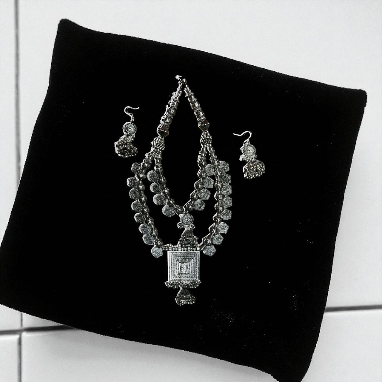 Rupal Oxidised Gujarati Jewellery Set with Earrings – Navratri Ethnic Statement Piece