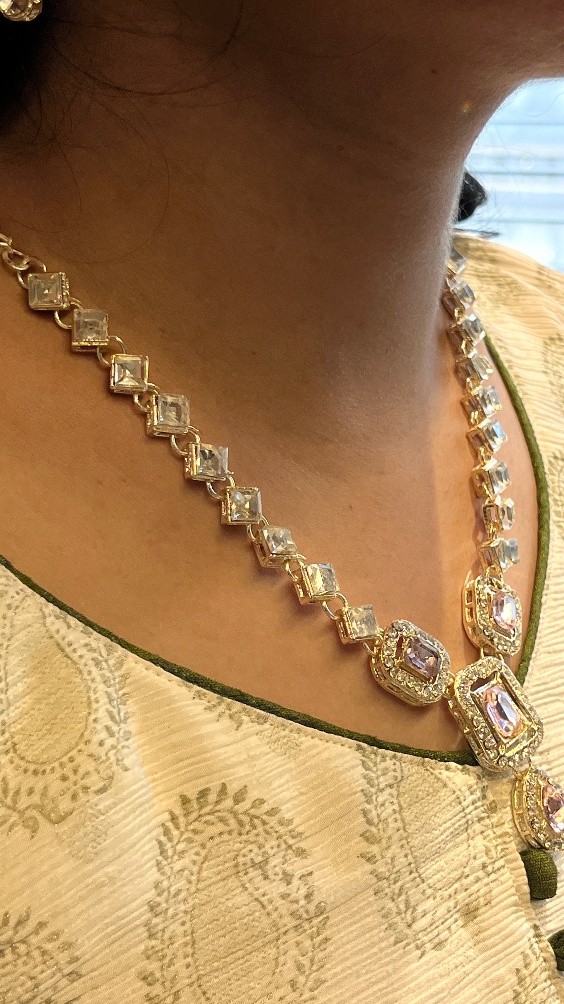 Ira Heritage Shine Imitation Jewellery Set – Gujarati Jewellery for Garba