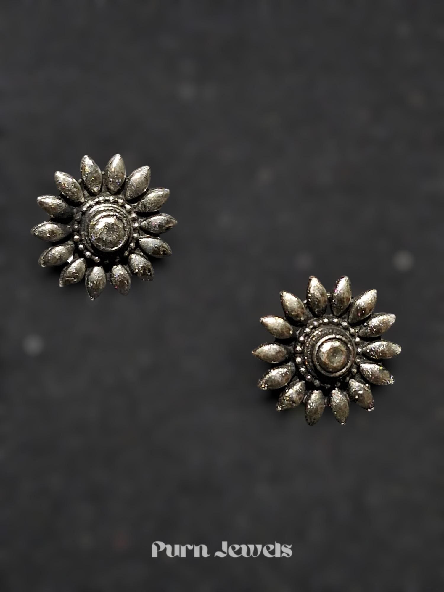 Sanshi Flower Oxidised Earrings