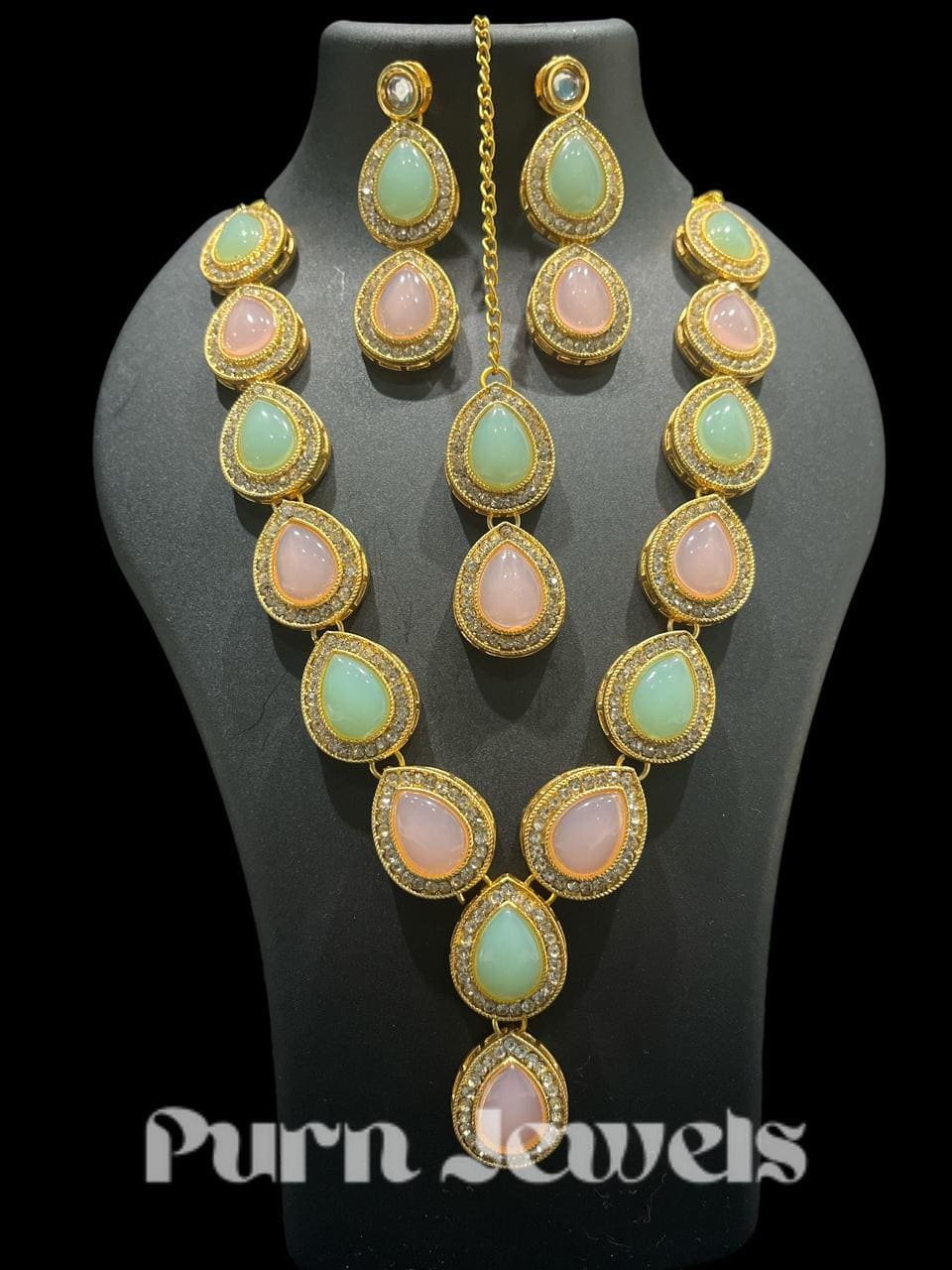 Mitali Amarican Stone Set