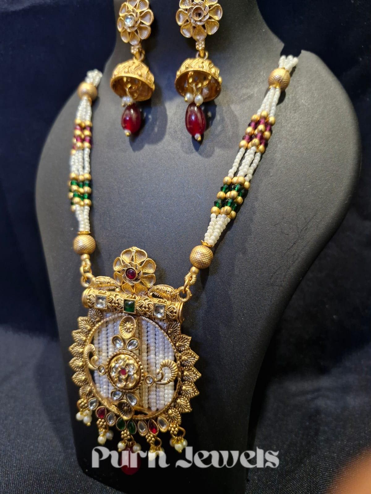 Nidhi Antique Mala Set