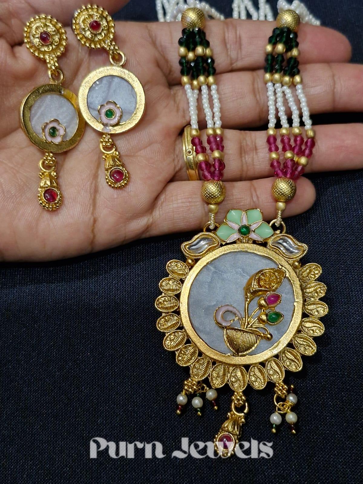 Nikita Antique Rajwadi Mala Set