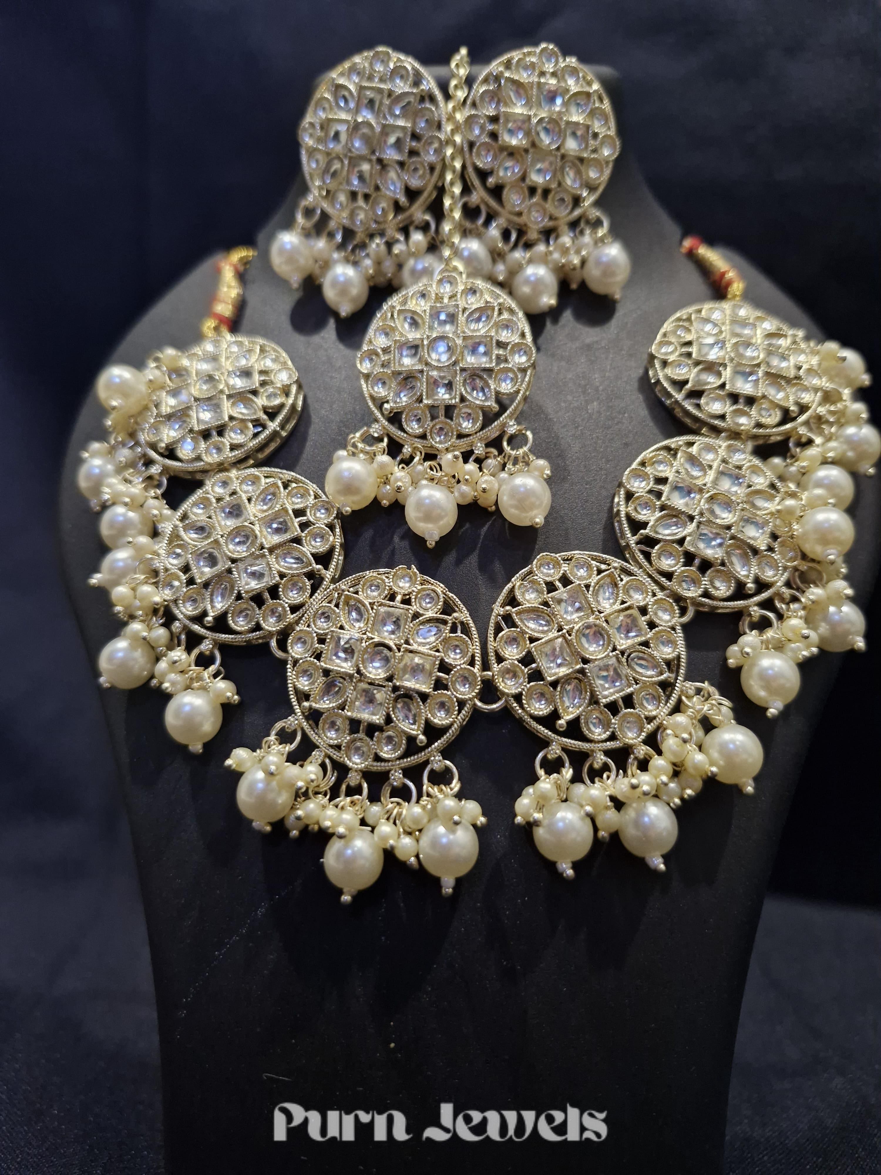 Pooja Rajputi Kundan Choker Set